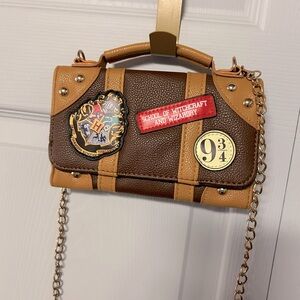 Harry Potter Hogwarts Crossbody Purse